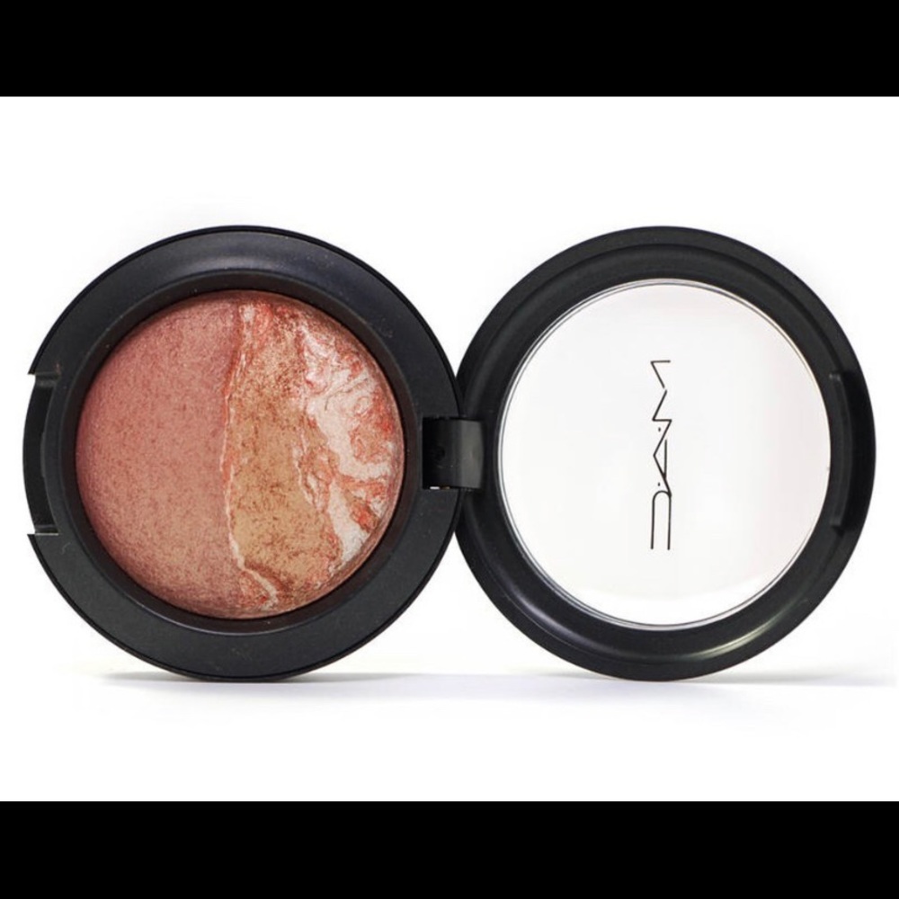 light over dark mineralize blush